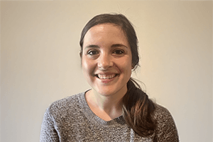 Amber Barnett Headshot